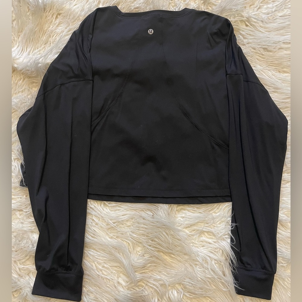 NWOT Lululemon Black Long Sleeve